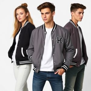 Veste universitaire à boutons-pression : Corps en laine, manches en cuir, style vintage, patchs de logo personnalisés, qualité supérieure, matelassage épais et chaud - Product Image 2