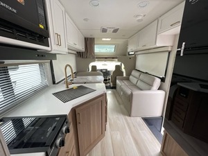Nuevas Caravanas de Viaje T-h-o-r E-d-d-i-e B-a-u-e-r 28E-D-F 2026, Casa Rodante, RV, Remolque para Campamento en Venta - Product Image 6