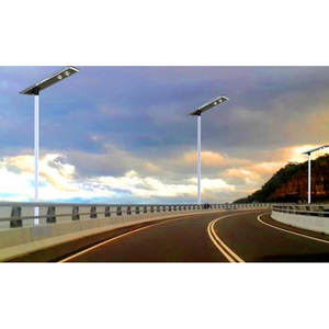 Lampe LED solaire NGW-26 80W à haute efficacité avec panneau solaire monocristallin en silicium, alimentation durable, garantie 5 ans - Product Image 2