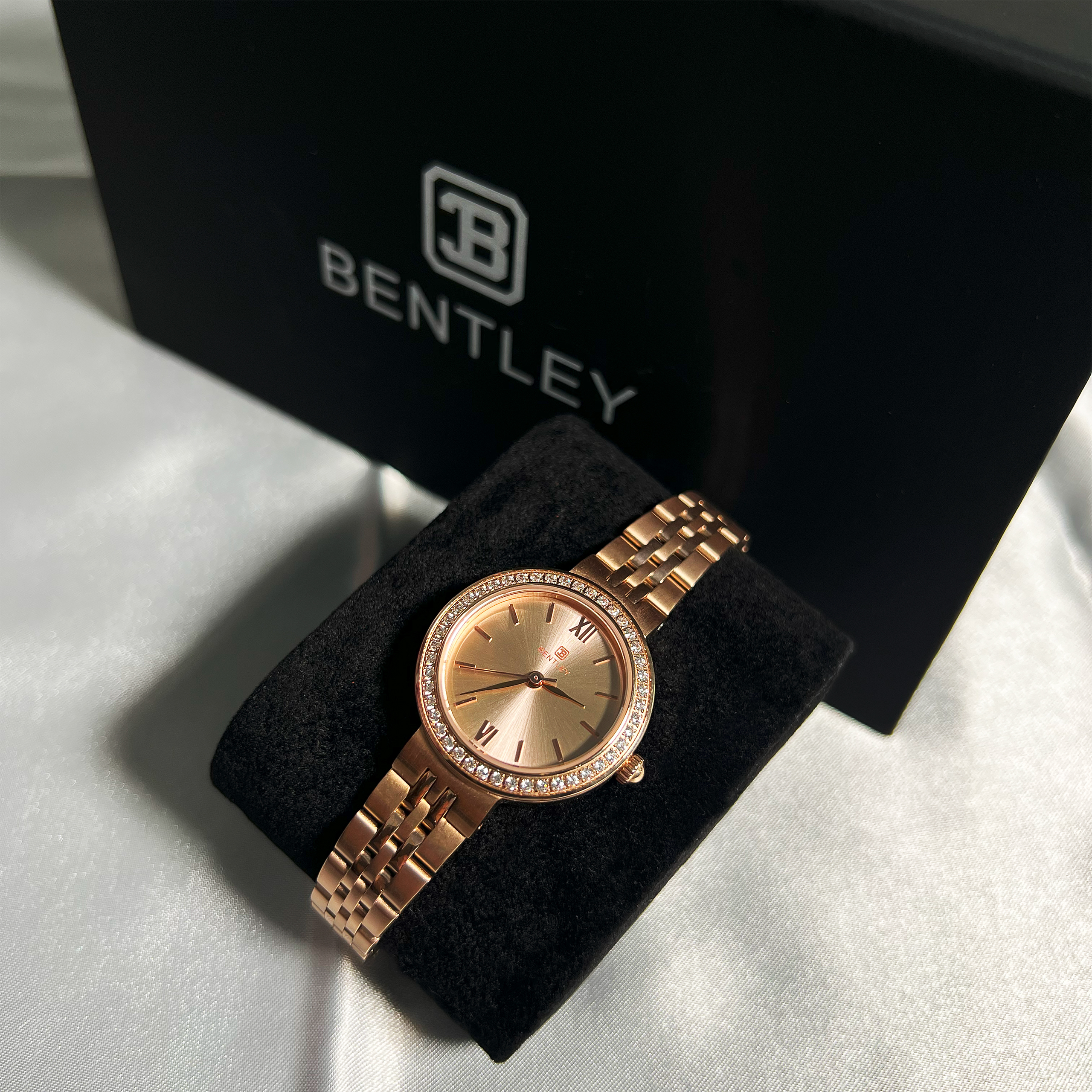 For LADY LUXE Durable Stainless Steel Quartz Watch Sapphire 