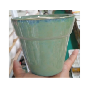 Pot en céramique fait à la main pour plantes d'intérieur design rustique parfait pour la ferme moderne ou la décoration intérieure bohème - Product Image 5