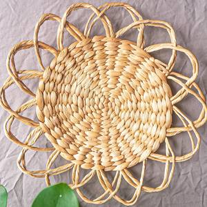 Juegos de manteles individuales de jacinto de agua, tejidos de fibra sostenible, fabricados en Vietnam. - Product Image 6