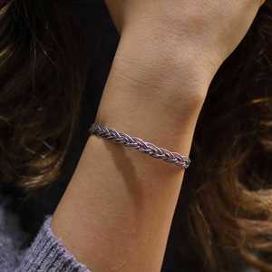Pulsera Trenzada Vintage de Plata de Ley 925 de 3 Filas con Baño de Oro y Cierre de Seguridad, Tipo Pulseras con Dijes - Product Image 5