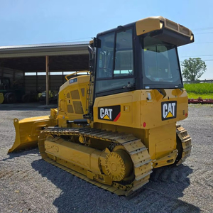 Livraison gratuite Chargeuse sur chenilles CATERPILLAR D3K2 XL avec cabine EROPS chauffée/climatisee, radio fonctionnelle, godet GP avec dents - Product Image 4