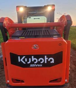 2023 Kubota SSV65 chargeuse sur chenilles Skid Steer avec précision puissance Performance moteur roulement pompe boîte de vitesses composants de base - Product Image 1