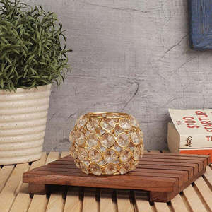 Portavelas de cristal dorado para tu hogar, luz relajante, soporte colgante para luz de té para elevar tu espacio - Product Image 2