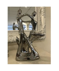 Sculpture de Couple humain danse pose couleur argent décoration de bureau en métal pièce d'exposition décoration de maison - Product Image 1