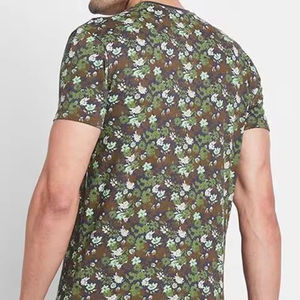 Venta caliente transpirable sólido sublimación Camiseta cómoda Streetwear ecológico 100% poliéster hombres hechos en Pakistán - Product Image 4