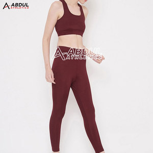 ชุดโยคะคุณภาพพรีเมียมสำหรับออกกำลังกายและเล่นกีฬา ผลิตจากผ้าที่ยืดหยุ่นได้และสวมใส่สบาย เหมาะสำหรับการฝึกซ้อมและฟิตเนสประจำวัน - Product Image 5