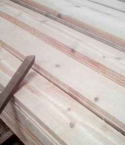 Meilleure vente! FABRICANT DE PIN SCIÉ BOIS DE BOIS POUR LA CONSTRUCTION TAILLE PERSONNALISÉE - Product Image 1