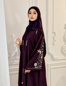 Elegante Ropa Musulmana para Mujer 2026 con Hermoso Diseño de Abaya con Cuentas Hechas a Mano para Eid y Ocasiones Especiales 2026 - Product Image 2