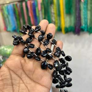 Monalisa Perles en forme de larme en fibre optique noire avec pierre naturelle ovale - Product Image 3