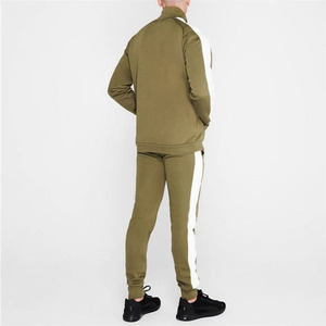 Ensemble de survêtement confortable pour hommes, de haute qualité, vente en gros, survêtement pour hommes, logo personnalisé et design à manches longues, 2026 - Product Image 3
