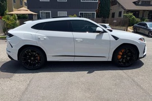 พร้อมจัดส่งแล้ว พวงมาลัยขวา/ซ้าย ปี 2020 แลมโบกินี อูรัส เครื่องยนต์เทอร์โบ V8 641 แรงม้า ขับเคลื่อนสี่ล้อ - Product Image 6