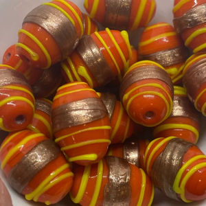 Vente en gros 14x20mm bande de pierre dorée forme ovale perles de verre Murano au chalumeau multicolore rouge opaque foncé pour la fabrication de bijoux - Product Image 1