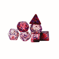 Ensemble de dés carrés à bords vifs en résine pour D&D, jeu de rôle, D4 D6 D8 D10 D12 D20, 7 pièces, noyau liquide transparent violet, écologique, RPG