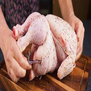 Pollo Entero Congelado Halal de Alta Calidad, Entrega Rápida, Bajo en Carbohidratos, Libre de Grasas Trans, Vitaminas y Nutrientes, Envasado al Vacío, 10 kg - Product Image 3