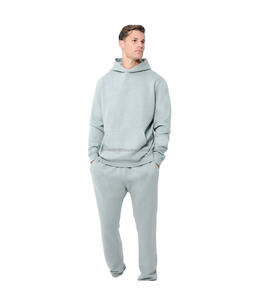 Ensemble de survêtement en coton respirant pour homme avec logo personnalisé OEM, capuche réfléchissante, style uni pour adultes en hiver - Product Image 1