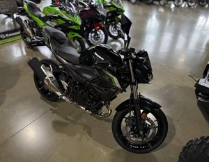 PREMIUM NOUVEAU 2025 KawasakIi Z500 ABS - Product Image 4