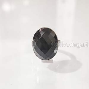 Anillo de Mujer con Piedra Preciosa de Ónice Negro Natural, Piedra de Nacimiento de Diciembre, Anillo Boho Navideño, Joyería Hecha a Mano, Anillo de Plata de Ley 925 - Product Image 1