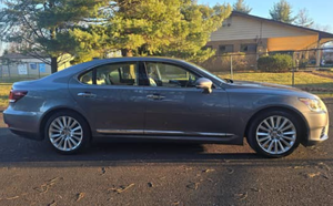 Lexus LS 460 USADO del 2017 - Product Image 3