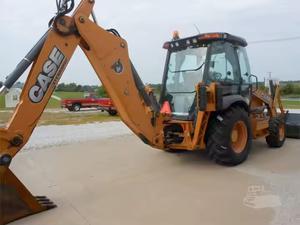 รถแบคโฮล 6 ตัน เครื่องยนต์ FPT กำลัง 75 กิโลวัตต์ ขับเคลื่อน 4 ล้อ มือสอง นำเข้าจากสหรัฐอเมริกา - Product Image 3