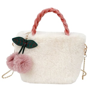 Fluffy Soft Plush Lady Hand Bags Autumn and Winter Fashion Large Faux <b>Fur</b> Women's Tote Bag - Product Image 2