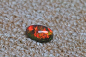 Elegantes piedras preciosas de cabujón de ópalo negro etíope ahumado tratado Multi Flashy Opal Gems Mix Shape Black Opal Lot regalo para ella - Product Image 4