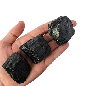 Piedra en bruto de turmalina negra al por mayor, piedras preciosas naturales, cristal en bruto de alta calidad, trozos de minerales, recuerdo hecho a mano - Product Image 2