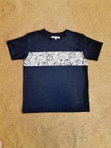 Best Selling Navy Blue Organic Cotton T-<b>shirt</b> for Boys High Quality Casual Style with Front Leaf Panel round Neck Half Sleeves - Product Image 2