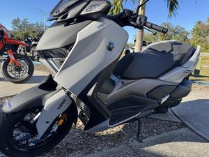 Motocyclette XMAX 2024 - Product Image 5