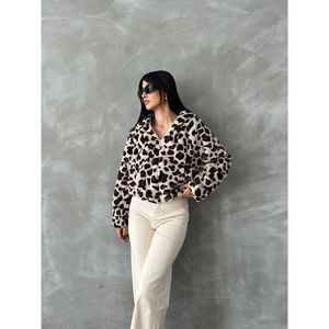 Chaquetas de Felpa Estampadas para Mujer, Ropa Exterior de Lujo al por Mayor - Product Image 3