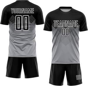 ชุดเครื่องแบบเล่นฟุตบอลแบบแห้งเร็วชุดเสื้อเจอร์ซีย์ฟุตบอลและกางเกงขาสั้นสำหรับทีมกีฬาสโมสรของชายหนุ่มออกแบบได้ตามต้องการ - Product Image 1