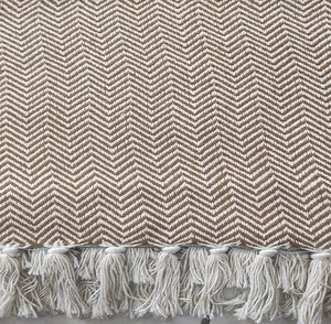 Patrón teñido de hilo tejido de algodón estilo Jacquard ecológico con flecos para decoración del hogar en sofá y sofá - Product Image 3