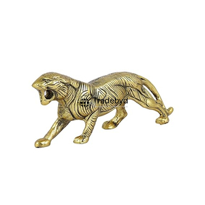 Tradebyd Sculpture moderne en métal coulé Art décoratif pour salon chambre bureau - Product Image 1