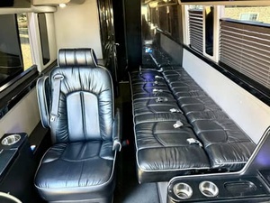 MERCEDES-BENZ SPRINTER 3500 MIDWEST 2015 USADO, con Volante a la Izquierda/Derecha - Product Image 3