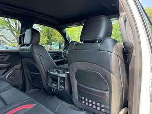 Venta Especial 2023: Autos Usados Premium con Volante a la Izquierda, Asientos de Cuero, Techo Panorámico, Cámara Trasera - Product Image 4