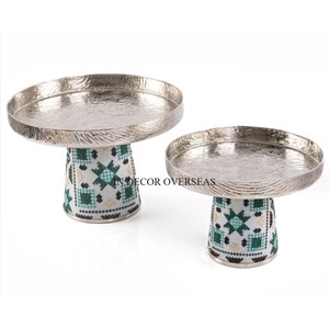 ถาดเสิร์ฟพร้อมก้านชุบทองทำจากสแตนเลสขัดเงาสีเงินพร้อมก้านชุบทอง - Product Image 4