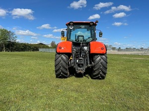 Tracteur Kubota M7-173 d'occasion avec moteur et boîte de vitesses - Surveillance à distance - Garantie de 2 ans - Product Image 3