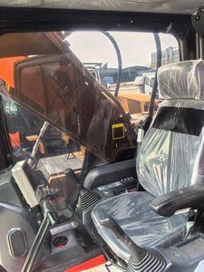 מחפר זחלי משומש SY365H במשקל 36 טון עם מערכת הידרוסטטית של בוש רקסרות' ומנוע קוואסאקי טויוטה סאני 2024, כף 2024 - Product Image 4