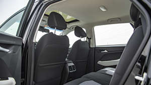 C=ptiva Premier SUV de 5 Plazas 2018, Volante a la Izquierda, Vehículo Eléctrico Híbrido, Automático, Cuero Oscuro, Auto Usado de Alta Calidad, Panorámico - Product Image 3