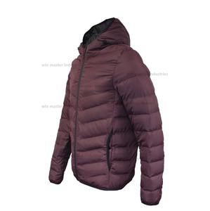 Chaqueta acolchada para hombre resistente al agua, estructura duradera, interior cálido, OEM ODM especialmente desarrollada para temperaturas frías - Product Image 1