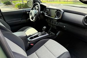 Toyota Tacoma TRD Off-Road Doble Cabina 2021 Usada - Product Image 4