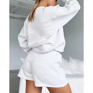 Ensemble de survêtement polaire 2 pièces surdimensionné pour femme, grande taille, 100 % coton, brodé, avec sweat à capuche et short, style streetwear automne - Product Image 4