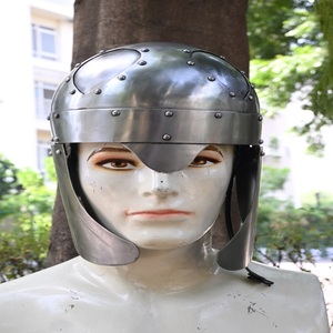 Casque de légionnaire romain impérial gaulois fabriqué à la main en acier de calibre 18 armure d'Halloween personnalisable la plus grande fabrication cadeaux d'entreprise - Product Image 3