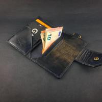 Kualitas Premium Mewah 100% Kulit Asli Bergaris Desain Vintage Anti RFID Ukiran Tahan Air Mini Bi-Fold Unisex Buatan Tangan