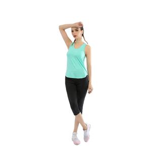 Débardeur de musculation personnalisé en coton uni avec logo imprimé numériquement, vêtements de sport, veste musculaire pour femmes - Product Image 6