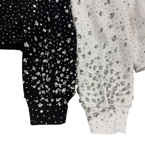 Sweat-shirts en coton mélangé avec strass, tendance, meilleur prix en vente en ligne, fabriqués en coton, sweat-shirts avec strass - Product Image 3