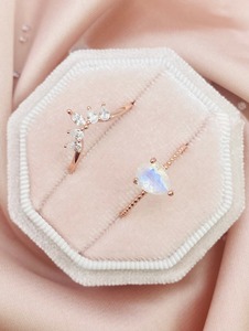 Anillo de compromiso retro de oro de 14k con piedra lunar arcoíris ovalada y perla de agua dulce, estilo vintage, para mujer - Product Image 4