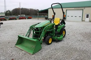 ขายรถแทรกเตอร์ John Deere 1023E 40 แรงม้า รุ่นปี 2023 อุปกรณ์การเกษตร ใช้งานมาแล้ว 50,000 ชั่วโมง เครื่องยนต์ 100 แรงม้า พร้อมลูกปืน มอเตอร์ เกียร์ และปั๊ม - Product Image 2